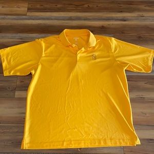 Nice gold color golf shirt.  Men’s size large.  Good condition.